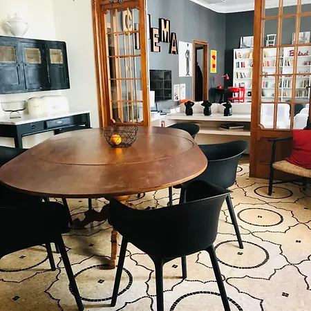 Nocleg ze śniadaniem Donna Franca 3*