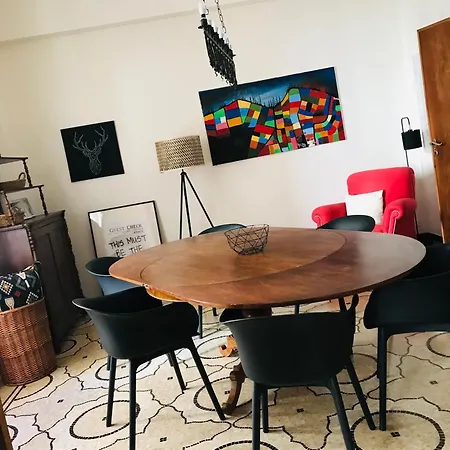Alojamento de Acomodação e Pequeno-almoço Donna Franca